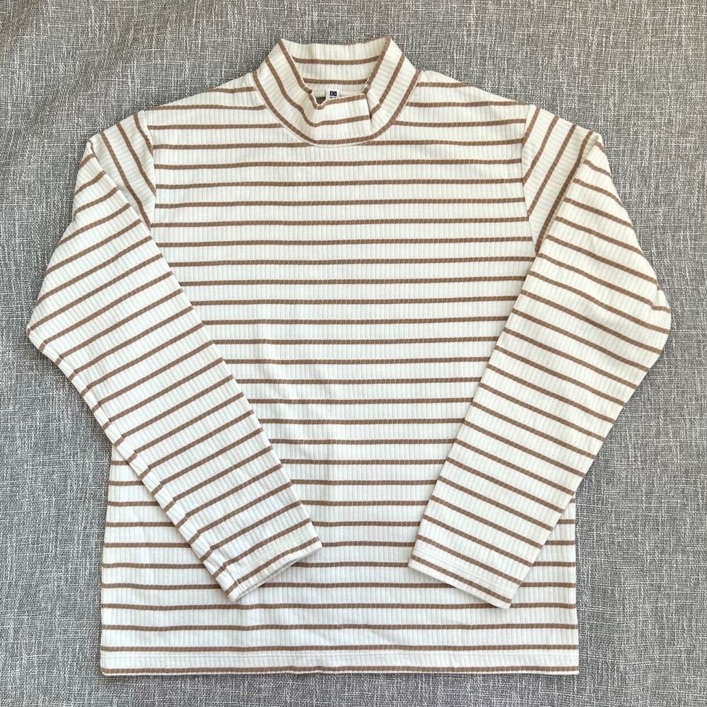 Uniqlo HEATTECH Extra Warm Youth 11-12 ‎ Ivory Tan High Neck Ribbed T-Shirt